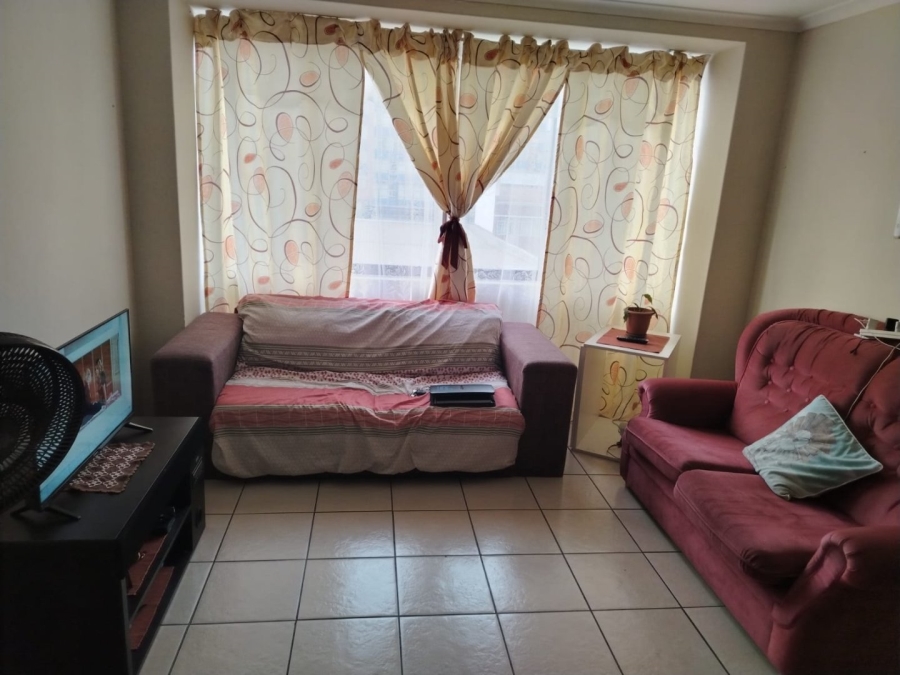 1 Bedroom Property for Sale in Parow Western Cape